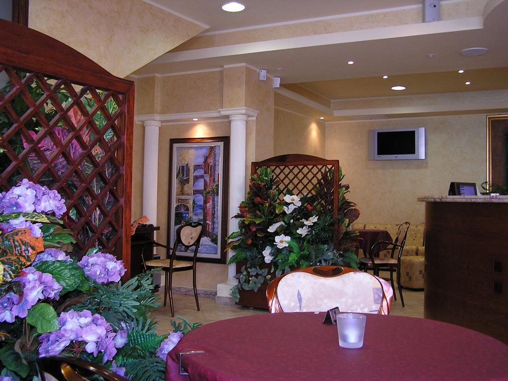 Hotel Mistral Portoscuso Exteriör bild